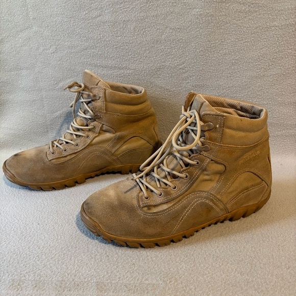 Belleville men’s tan military lace-up combat boots size 11.0 R made in USA main image 2